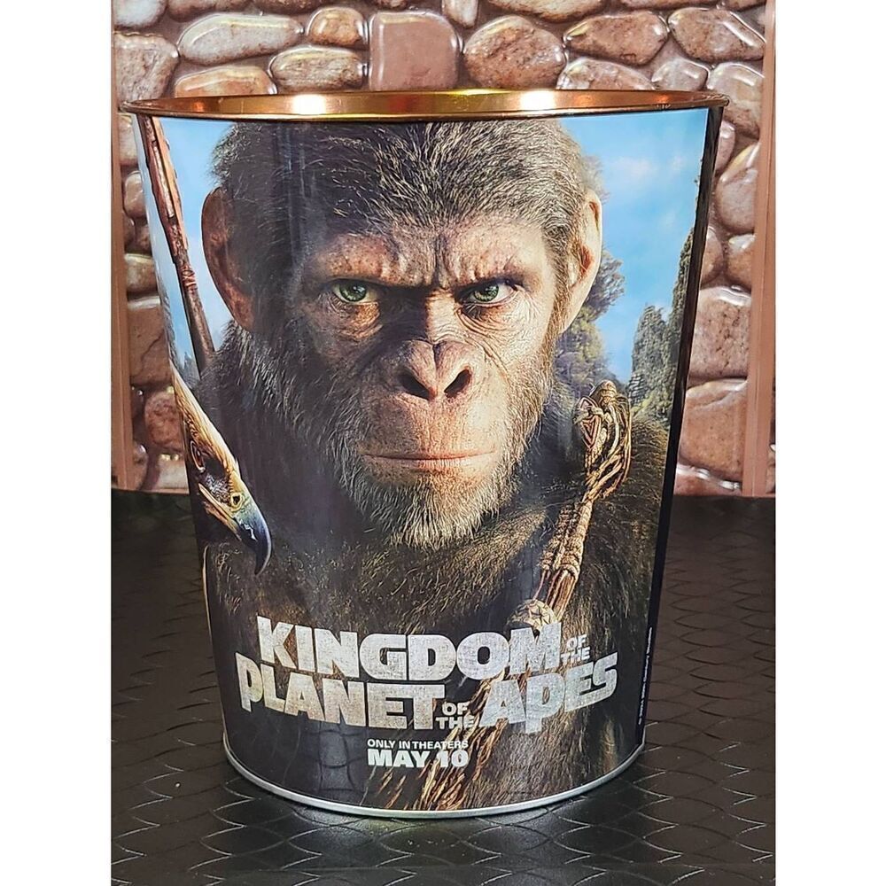 Kingdom of The Planet of The Apes” Souvenir Popcorn Bucket, Regal Cinemas